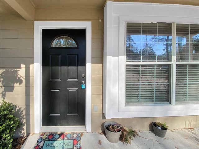 10825 Royal Magnolia Drive, Conroe, TX 77303