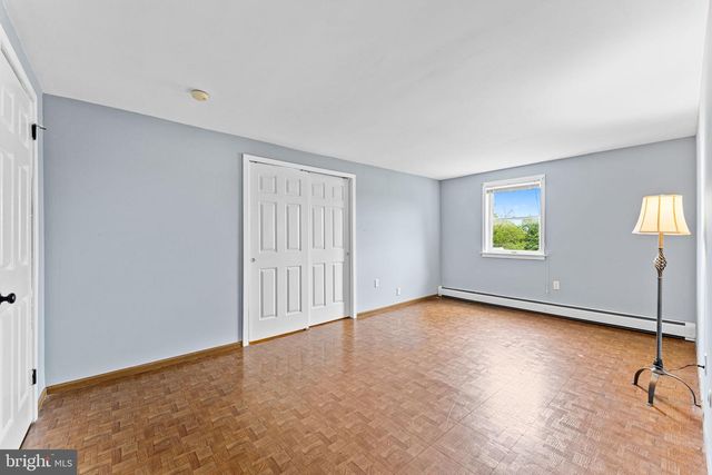 500 GRANT AVE, Willow Grove, PA 19090