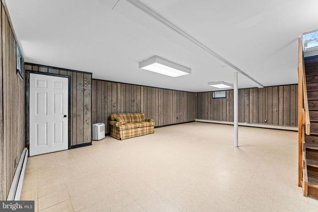 500 GRANT AVE, Willow Grove, PA 19090