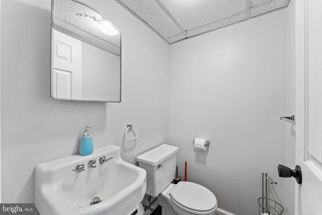 500 GRANT AVE, Willow Grove, PA 19090