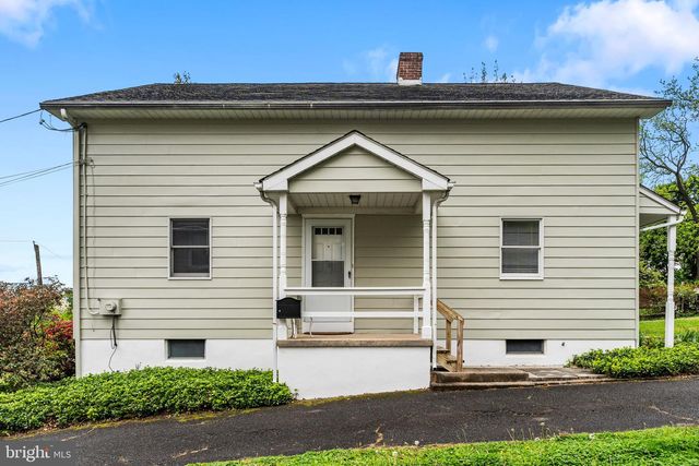 500 GRANT AVE, Willow Grove, PA 19090
