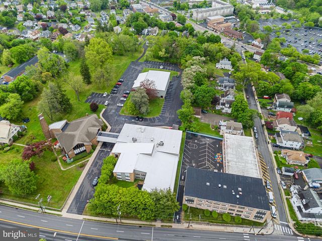 500 GRANT AVE, Willow Grove, PA 19090