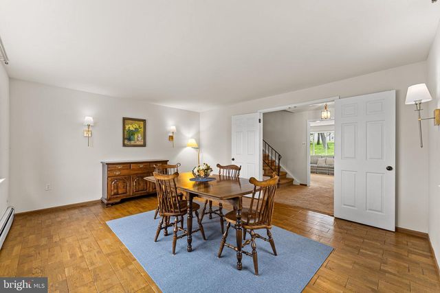 500 GRANT AVE, Willow Grove, PA 19090