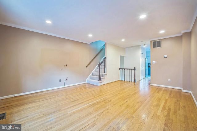 948 S ROLFE ST, Arlington, VA 22204
