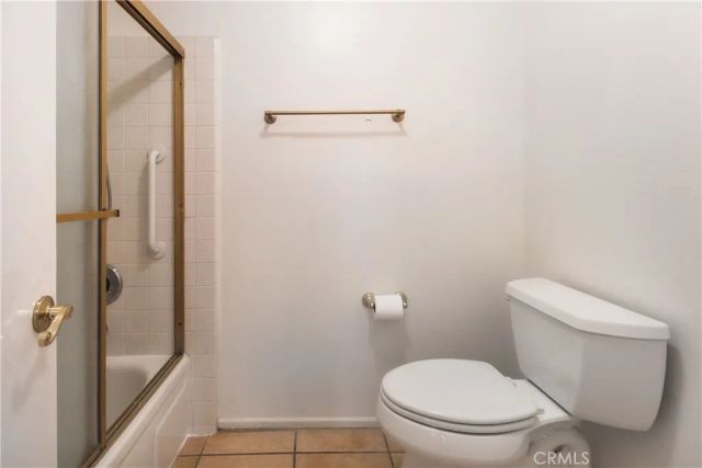 21500 Califa 97, Woodland Hills, CA 91367