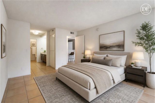 21500 Califa 97, Woodland Hills, CA 91367