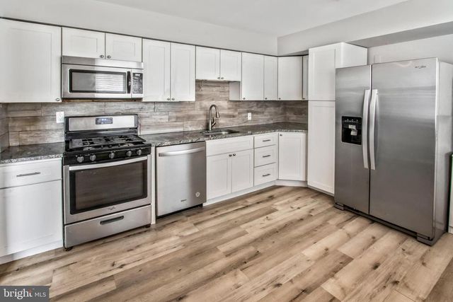 418 EUCLID AVE, Maple Shade, NJ 08052