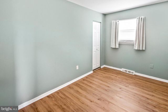 418 EUCLID AVE, Maple Shade, NJ 08052