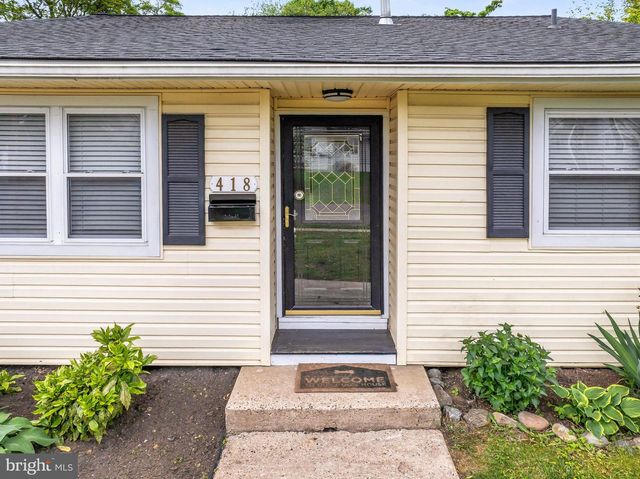 418 EUCLID AVE, Maple Shade, NJ 08052