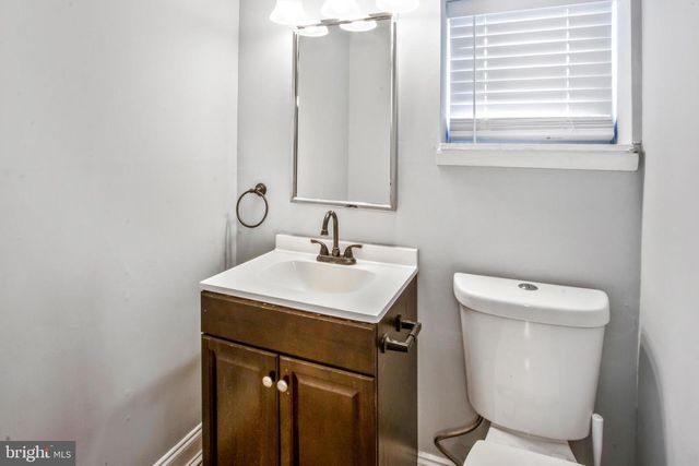 418 EUCLID AVE, Maple Shade, NJ 08052