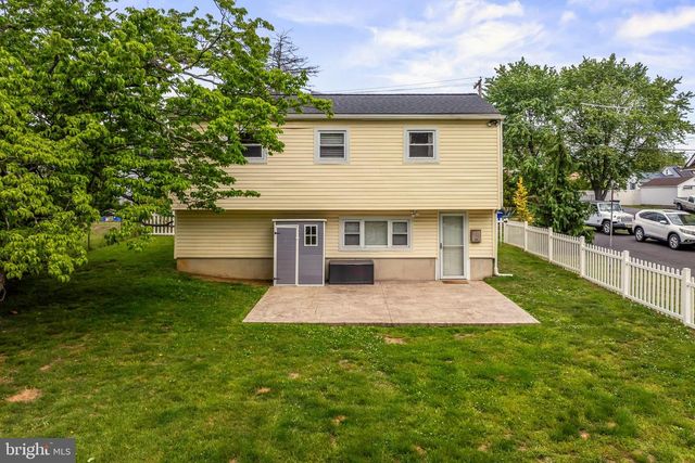 418 EUCLID AVE, Maple Shade, NJ 08052