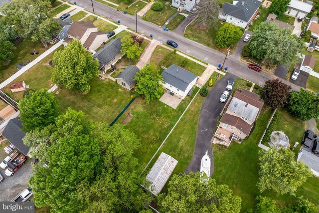 418 EUCLID AVE, Maple Shade, NJ 08052