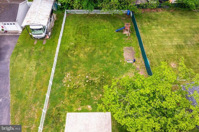 418 EUCLID AVE, Maple Shade, NJ 08052