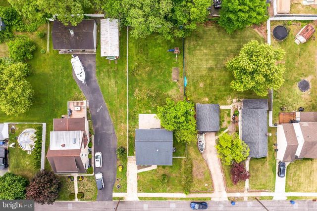 418 EUCLID AVE, Maple Shade, NJ 08052