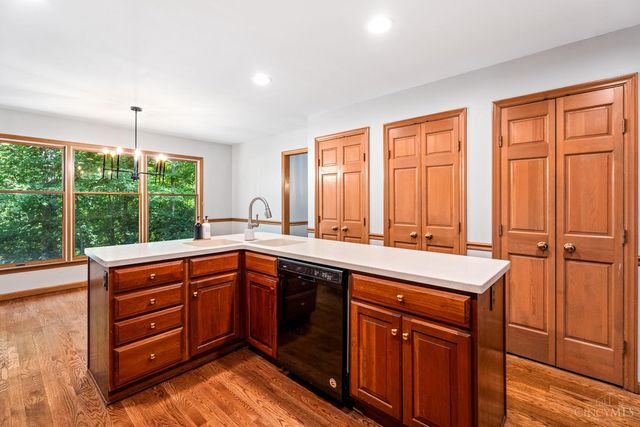10720 Weather Stone Court, Symmes Twp, OH 45140