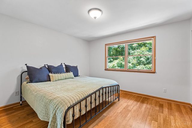 10720 Weather Stone Court, Symmes Twp, OH 45140