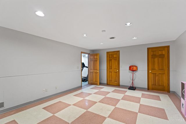10720 Weather Stone Court, Symmes Twp, OH 45140