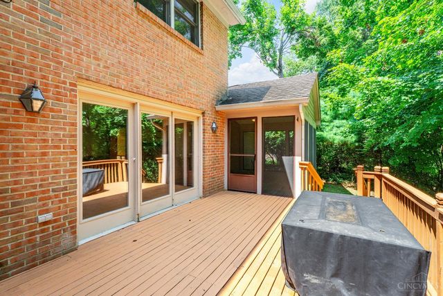 10720 Weather Stone Court, Symmes Twp, OH 45140
