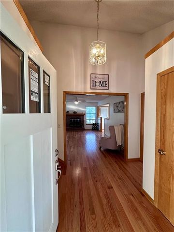 508 Quail Creek Drive, Odessa, MO 64076