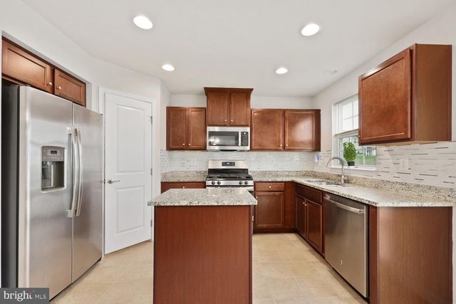 9103 WOOD CREEK CIR, Fredericksburg, VA 22407