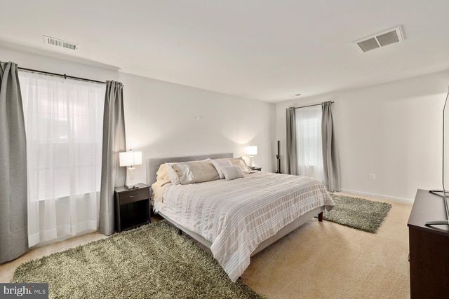 9103 WOOD CREEK CIR, Fredericksburg, VA 22407