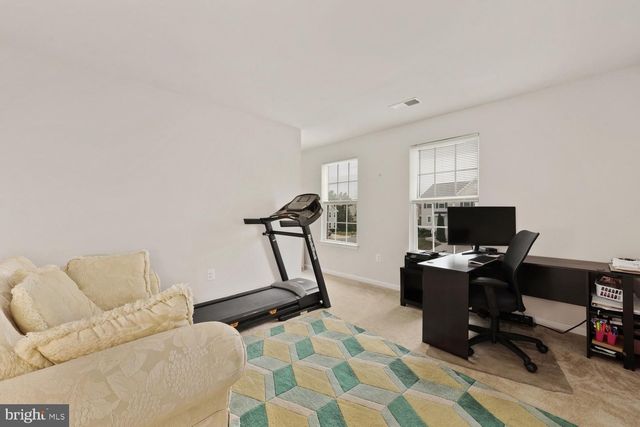 9103 WOOD CREEK CIR, Fredericksburg, VA 22407