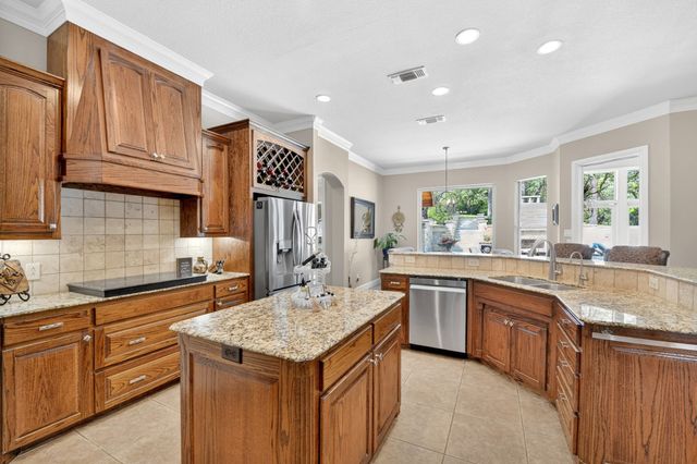 12601 Indian Creek Drive, Fort Worth, TX 76179