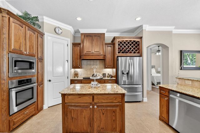 12601 Indian Creek Drive, Fort Worth, TX 76179