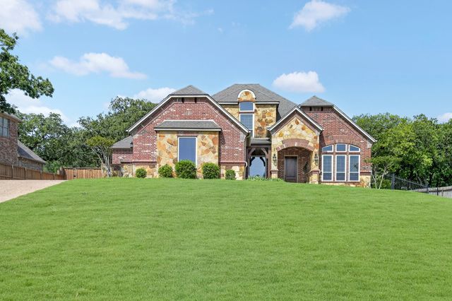 12601 Indian Creek Drive, Fort Worth, TX 76179