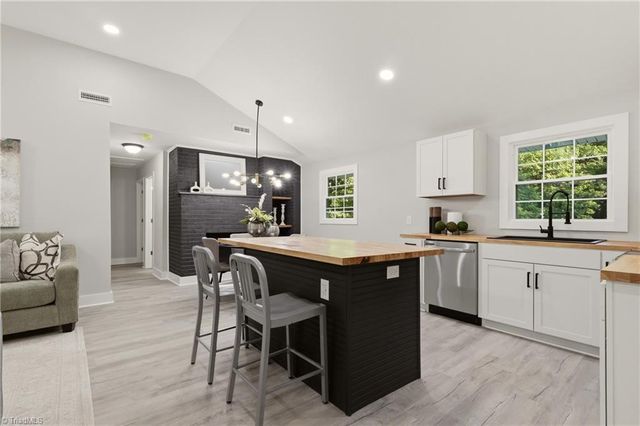 2512 Oak Ridge Road, Oak Ridge, NC 27310
