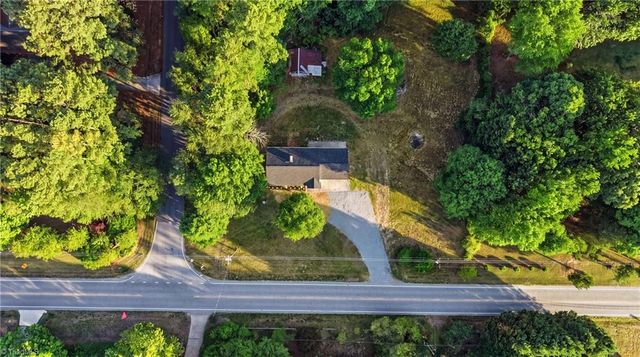 2512 Oak Ridge Road, Oak Ridge, NC 27310
