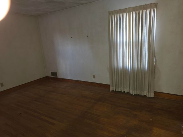 15917A Moneta RD, Moneta, VA 24121