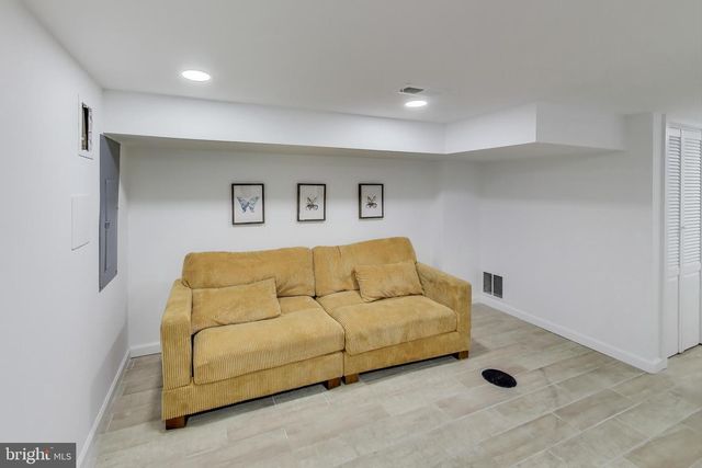 1721 L ST NE, Washington, DC 20002