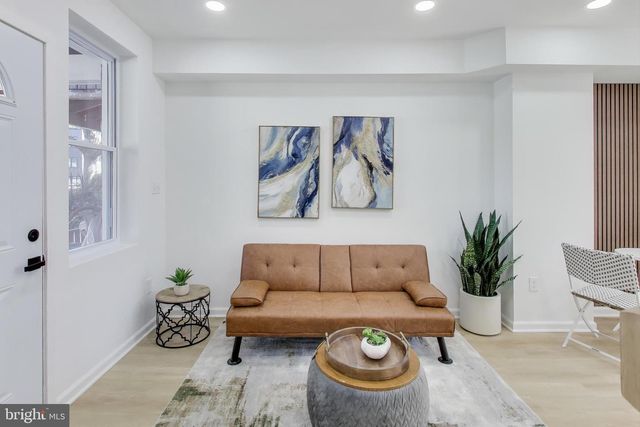 1721 L ST NE, Washington, DC 20002