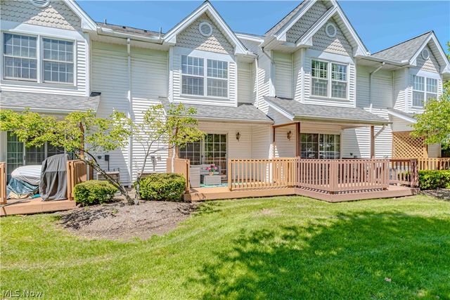 6735 Columbine Court, Middleburg Heights, OH 44130