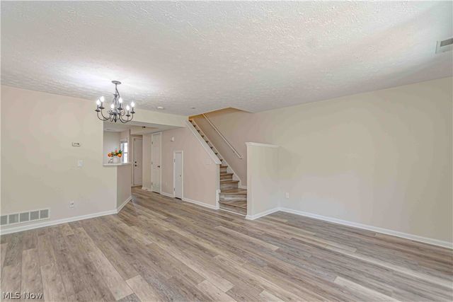 6735 Columbine Court, Middleburg Heights, OH 44130
