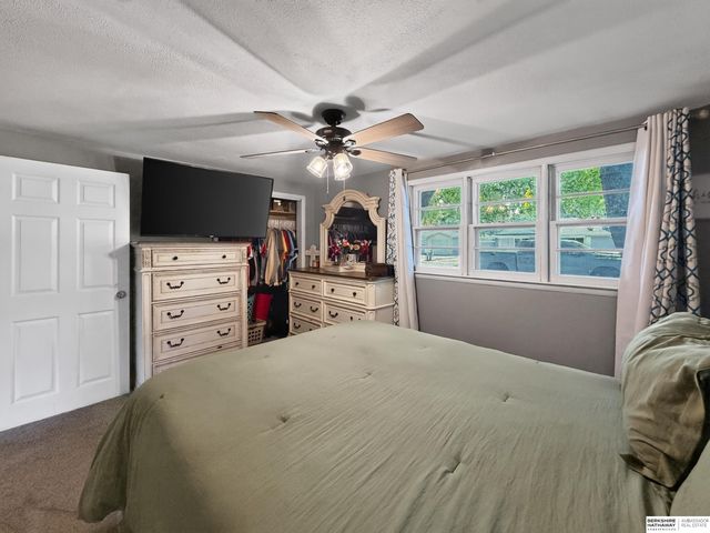 221 Voss Road, Grand Island, NE 68801