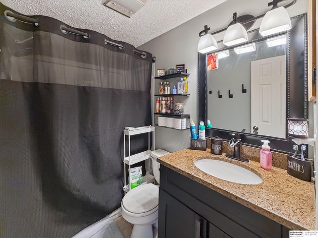 221 Voss Road, Grand Island, NE 68801
