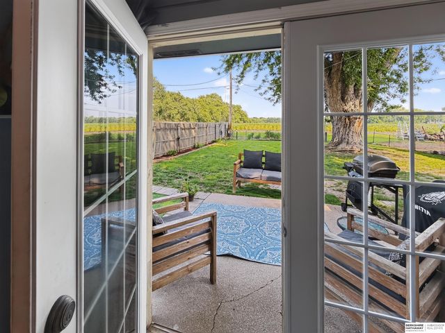 221 Voss Road, Grand Island, NE 68801