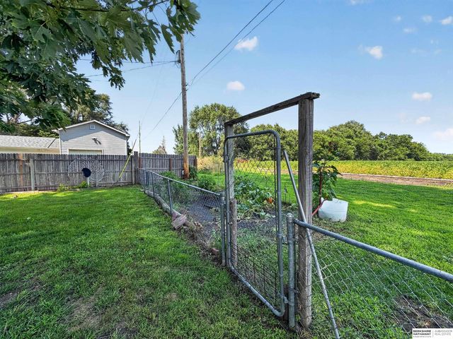 221 Voss Road, Grand Island, NE 68801