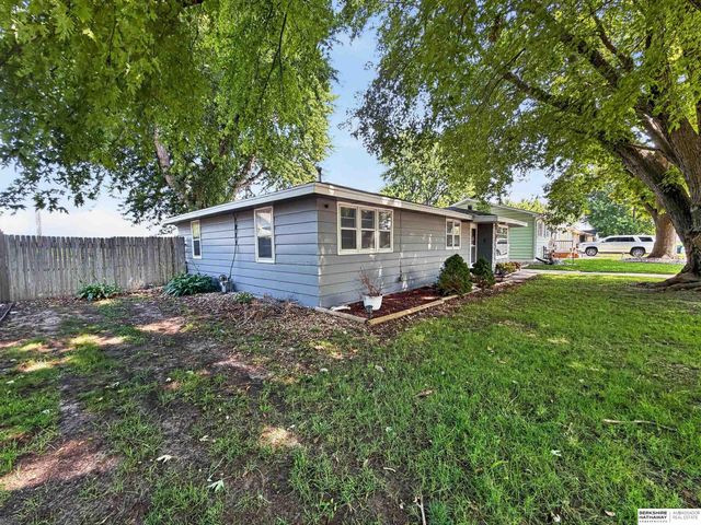 221 Voss Road, Grand Island, NE 68801