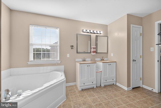 43 NITA DR, Smyrna, DE 19977
