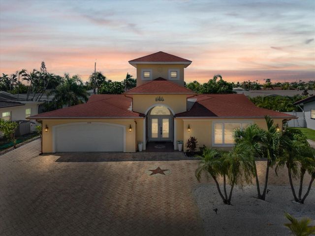 108 24TH STREET, Belleair Beach, FL 33786