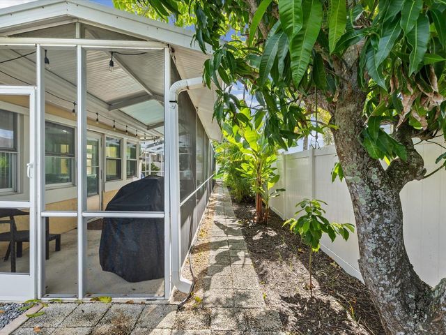108 24TH STREET, Belleair Beach, FL 33786