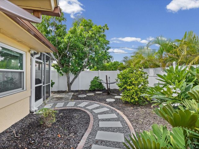 108 24TH STREET, Belleair Beach, FL 33786