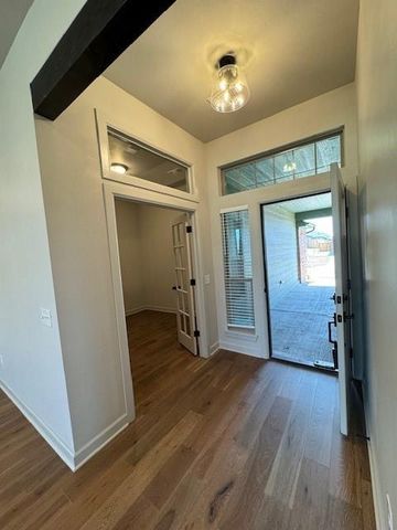 11213 NW 135th Street, Yukon, OK 73099