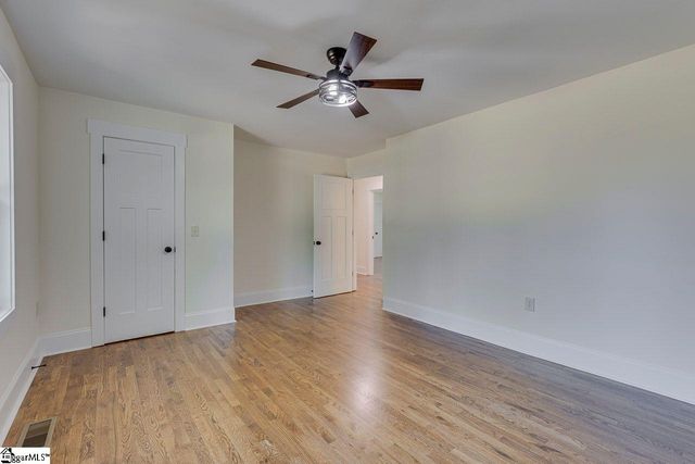 1041 Motlow School Road, Campobello, SC 29322