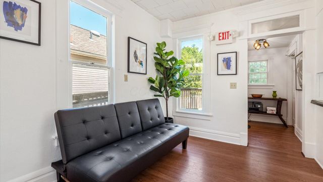 216 S Main Street, Granville, OH 43023