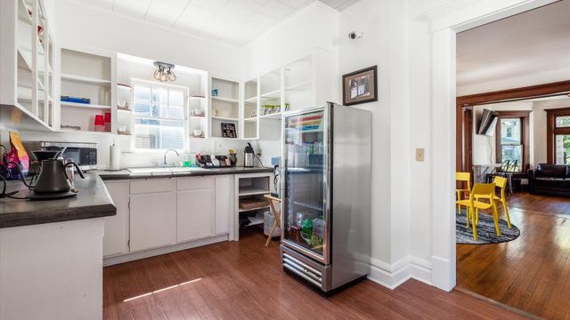 216 S Main Street, Granville, OH 43023