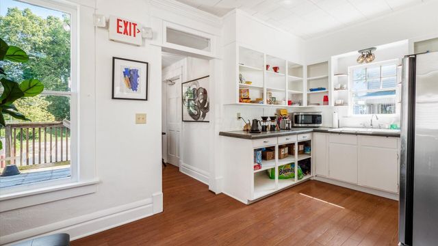 216 S Main Street, Granville, OH 43023